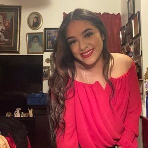 Meet your Posher, Marisol